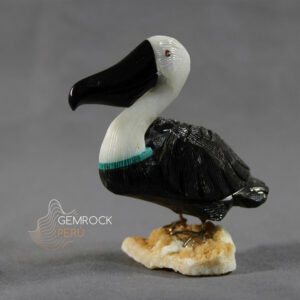 Beautiful hand-carved pelican of different stones DATPE02