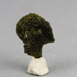 Fan-shaped epidote crystal cluster (MiESP111)