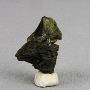 fan-shaped epidote crystal cluster from Gemrocks ethical crystal mining operation in Lima province Peru