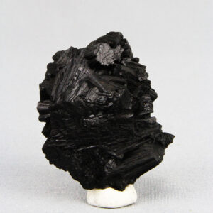 Fan-shaped black tourmaline crystal (SCESP087)